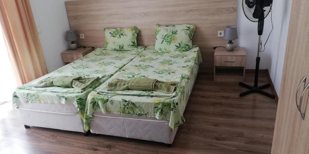 Guest House Ares Sosopol Exterior foto